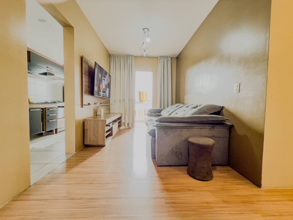 Lindo Apartamento em Região Central com Elevador