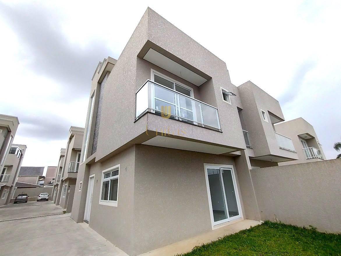 LINDO SOBRADO COM TERRAÇO NO BAIRRO ALTO
